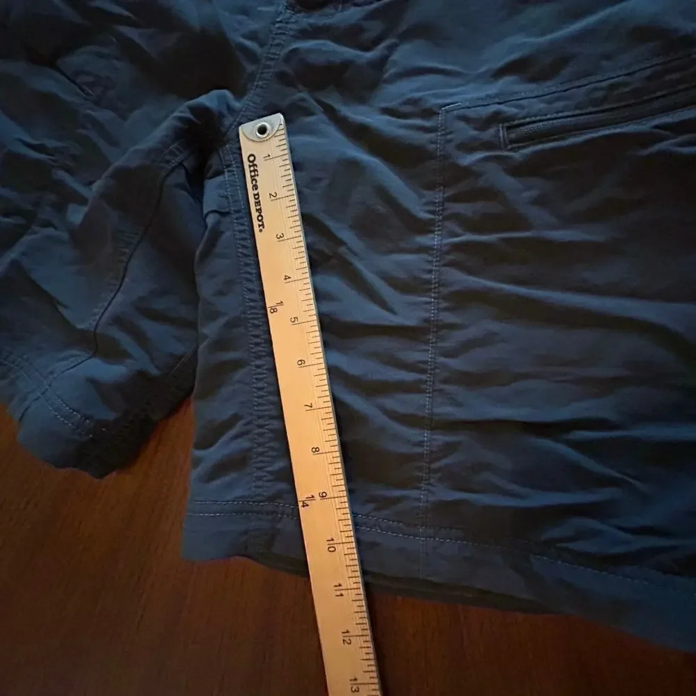 The North Face Shorts Mens  XXL Gray Hiking Camp Climb Outdoor  Belted Nylon